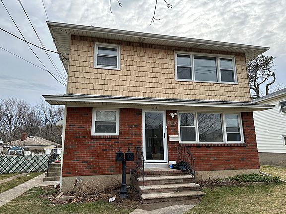 2nd image of 218 Chesterton Ave Floor 1