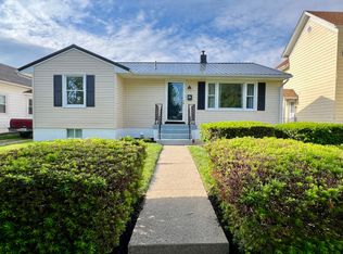 334 W 7th St, Seymour, IN 47274