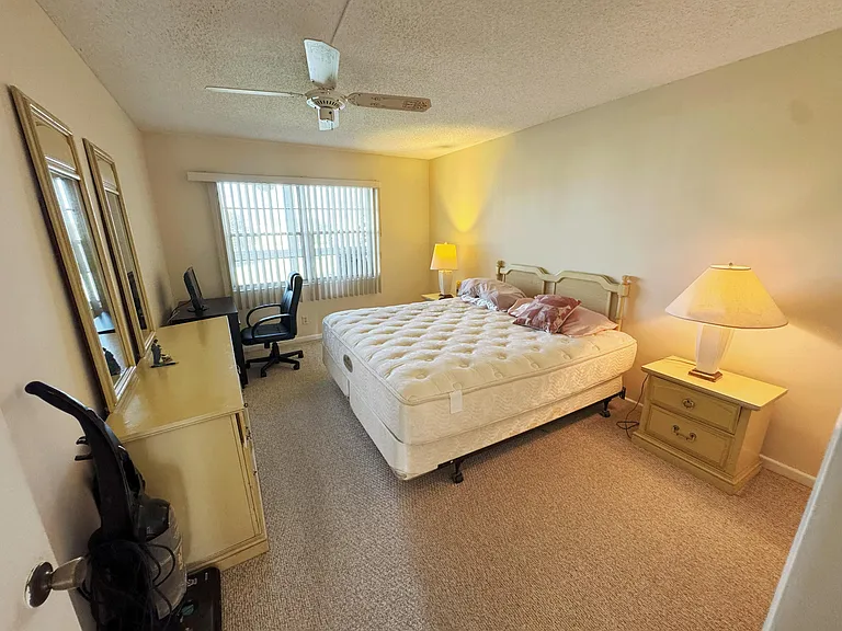 4075 Cornwall #D — Photo 9