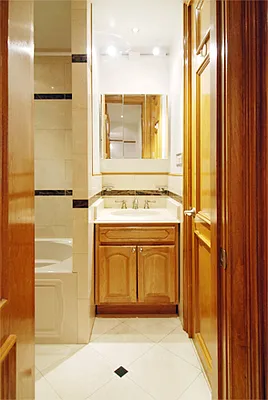 Rented by WAM Partners - William Moses Co. | media 8
