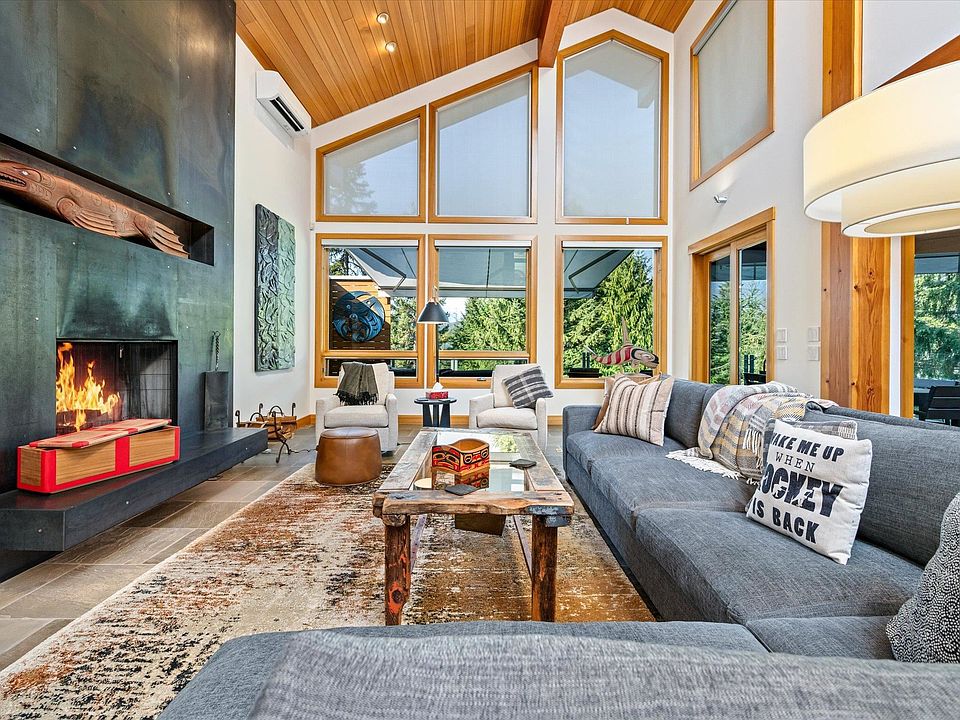 1st image of 2341 Gondola Way