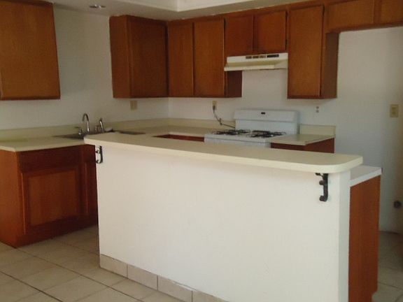 3rd image of 614 Quail Dr