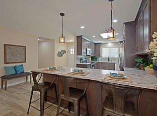 9911 W Kingswood Cir, Sun City, AZ 85351