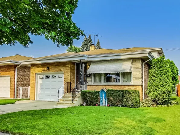 4945 N Neva Ave, Chicago, IL 60656