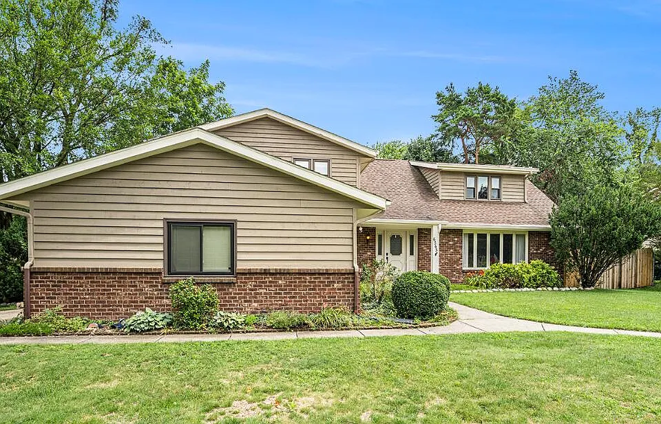 6565 Pleasantview Dr