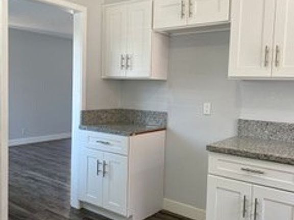 3rd image of 5558-5562 Dairy Ave #1