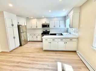 814 Carpenter Pl FLOOR 2, Mamaroneck, NY 10543
