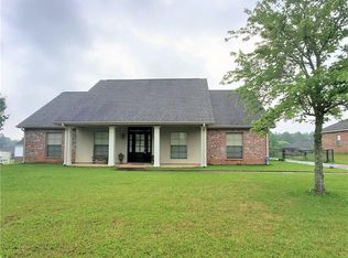 224 Woodwind Dr, Pineville, LA 71360
