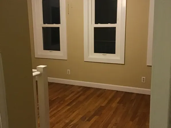 3331 Werder Dr, Saint Louis, MO 63121