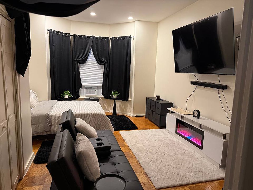 1st image of 6 Woodbine St