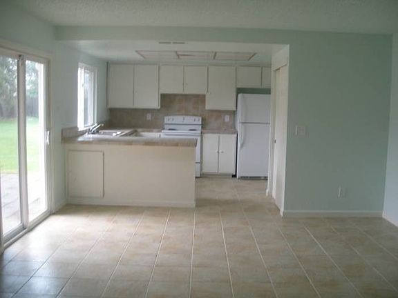 2nd image of 7804 Cirano Ct