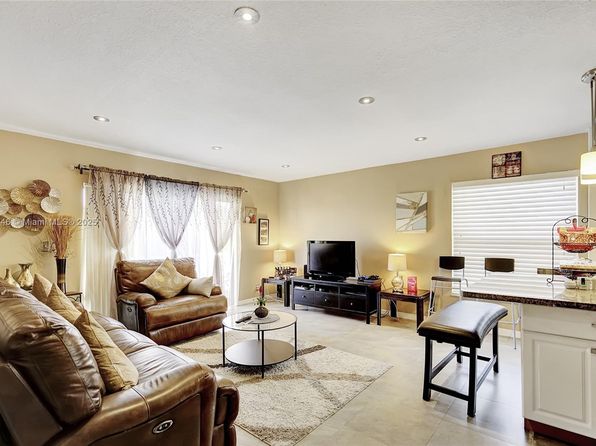 505 S Pine Island Rd APT B307