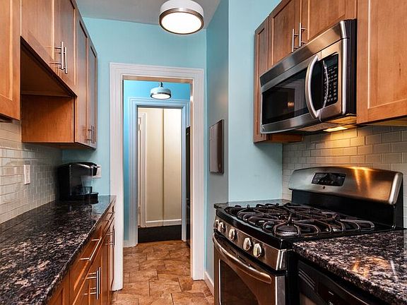 4th image of 445 Gramatan Ave #K-a3