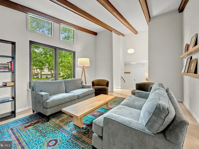 6706 Pine Creek Ct — Photo 4