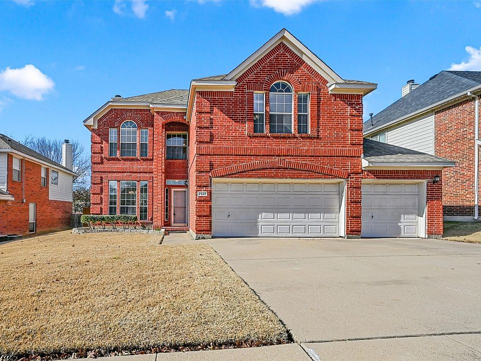 1st image of 7537 Park Gate Dr