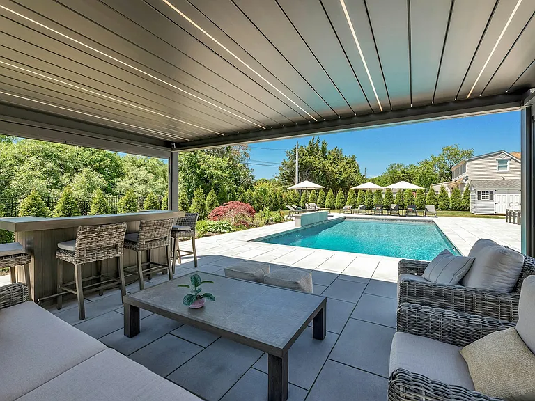 1095 Ryder Farm Ln — Photo 31