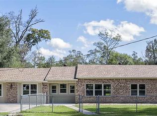 416 Craft Ln, Orange, TX 77632