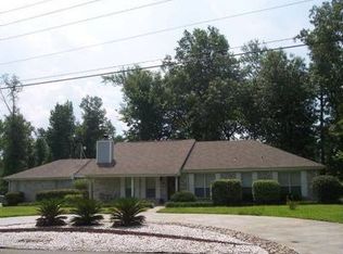 68228 Diamondhead Dr E, Diamondhead, MS 39525