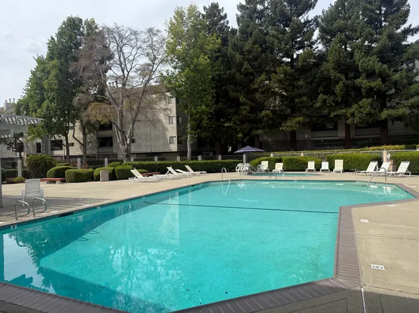 1280 Stanhope Ln APT 144, Hayward, CA 94545