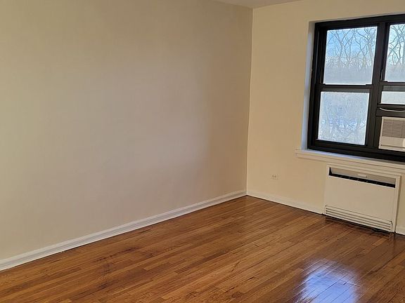 3rd image of 73-11 210th St #5H