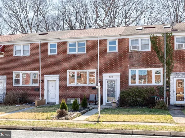 933 Circle Dr, Halethorpe, MD 21227