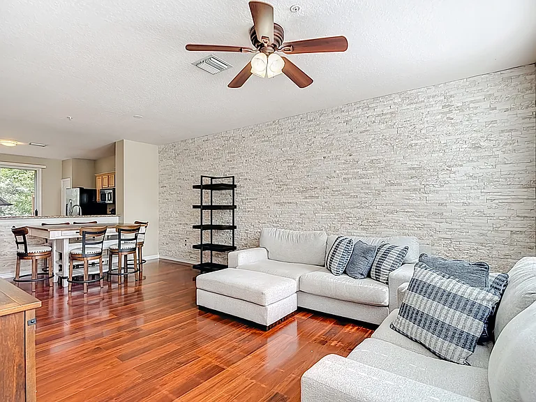 3133 Bayshore Oaks Dr — Photo 21