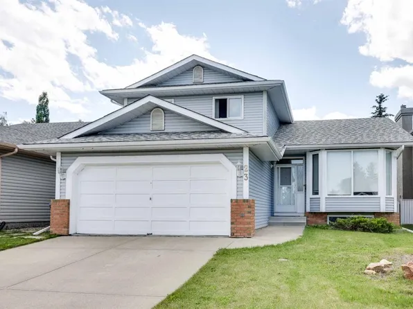 23 NE Sandalwood Close NW, Calgary, AB T3K 4B4