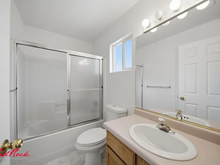 1058 N 1340 West Cir #2 — Photo 21