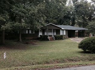 205 Debbie Dr, Warner Robins, GA 31093