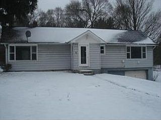 1st image of 87 Fox Ave