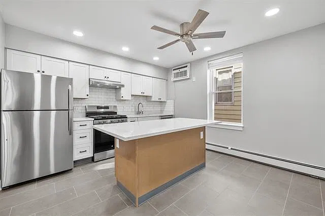 428 Kennedy Blvd #2