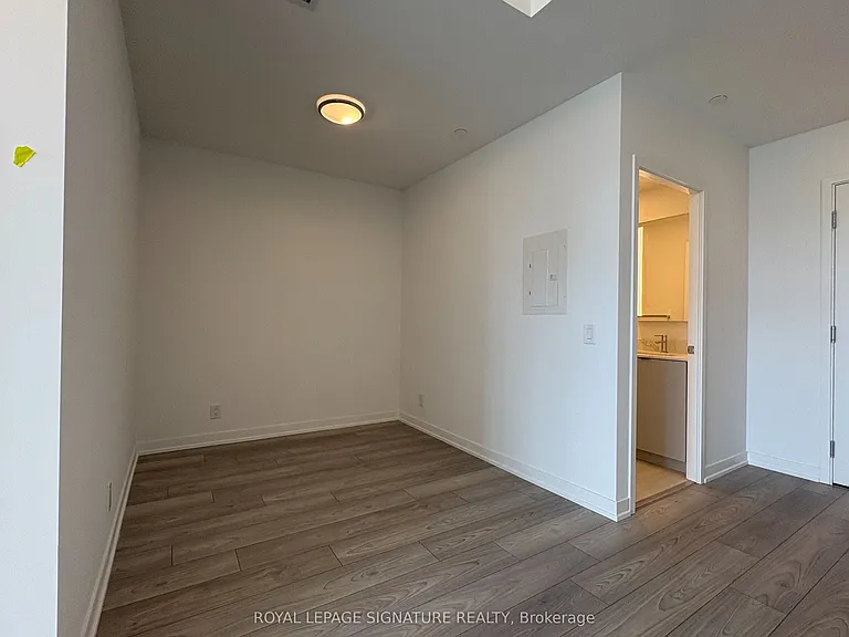 285 Dufferin St #1108 — Photo 3