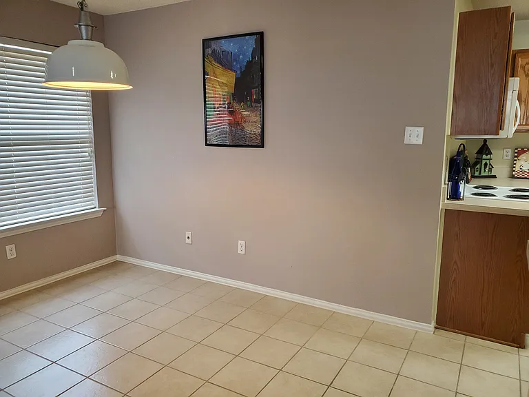 5005 Boxwood Ln — Photo 8