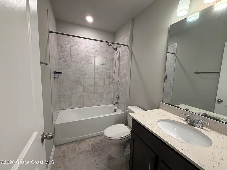 431 Brantley St SE — Photo 5