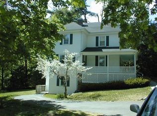 138 Weston Rd #R, Wellesley, MA 02482