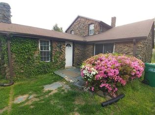 300 New St, High Point, NC 27260