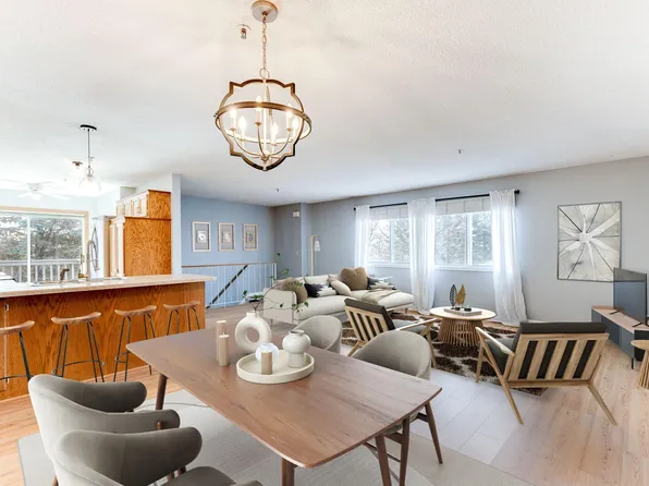 3143 Manitou Dr #24, White Bear Lake, MN 55110