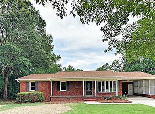 4040 Sandlewood Ln, Concord, NC 28025