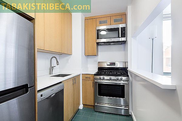 1st image of 295 Greenwich St APT 7O