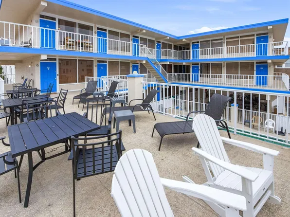 3110 Atlantic Ave #203, Wildwood, NJ 08260
