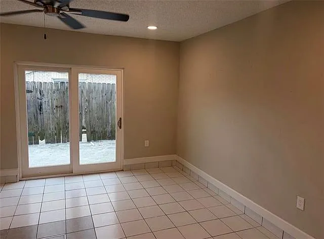 4116 Delaware Ave #A — Photo 5