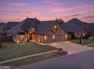 10904 SW 19th St, Yukon, OK 73099