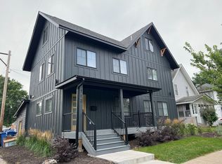 712 11th Ave SE, Minneapolis, MN 55414