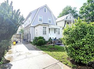 9406 215th St, Queens Village, NY 11428