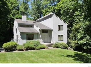 80 E Ridge Rd, Stamford, CT 06903