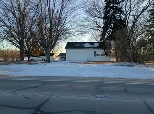 8595 W Saginaw Rd, Vassar, MI 48768