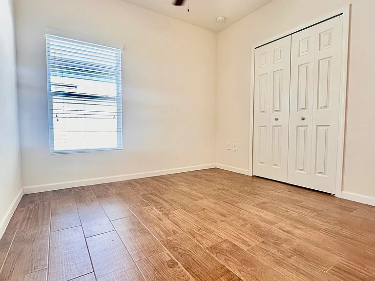 1385 Fuji Dr — Photo 15