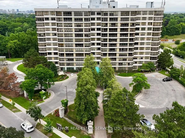 310 Mill St S #512, Brampton, ON L6Y 3B1