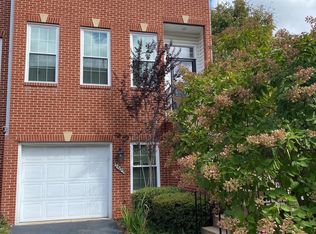 2509 William Taft Ct, Herndon, VA 20171