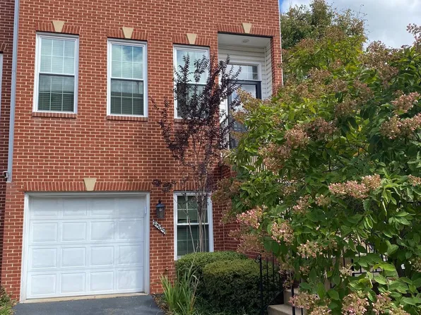 2509 William Taft Ct, Herndon, VA 20171